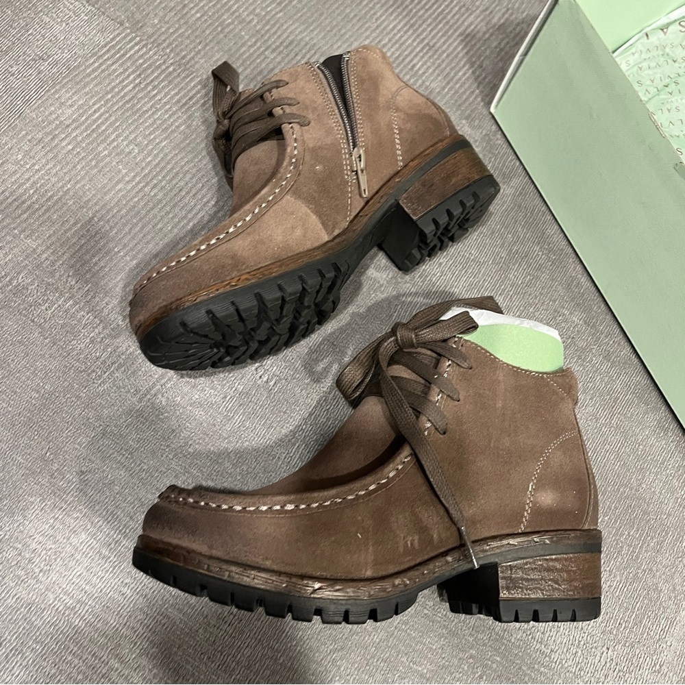Salvia Brown Suede Ankle Heeled Boot Shoes Size 5 Womens